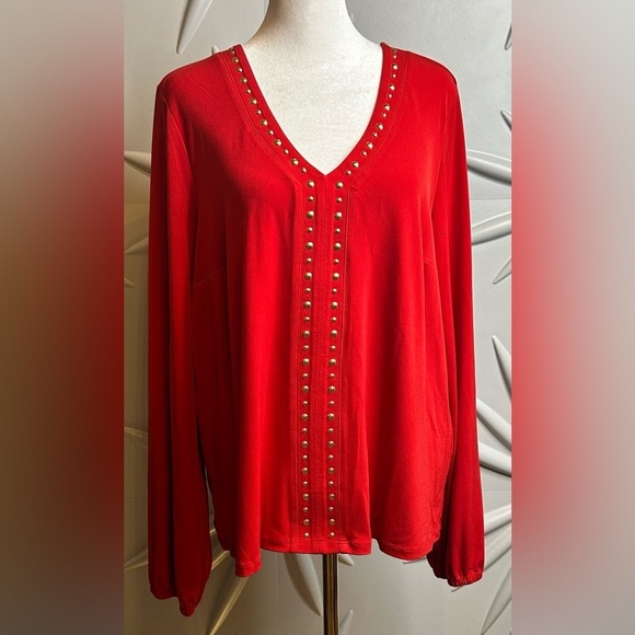 INC SZ L (NWT) Red v-neck top w/gold studs. Bust 44”-48” - Picture 3 of 7